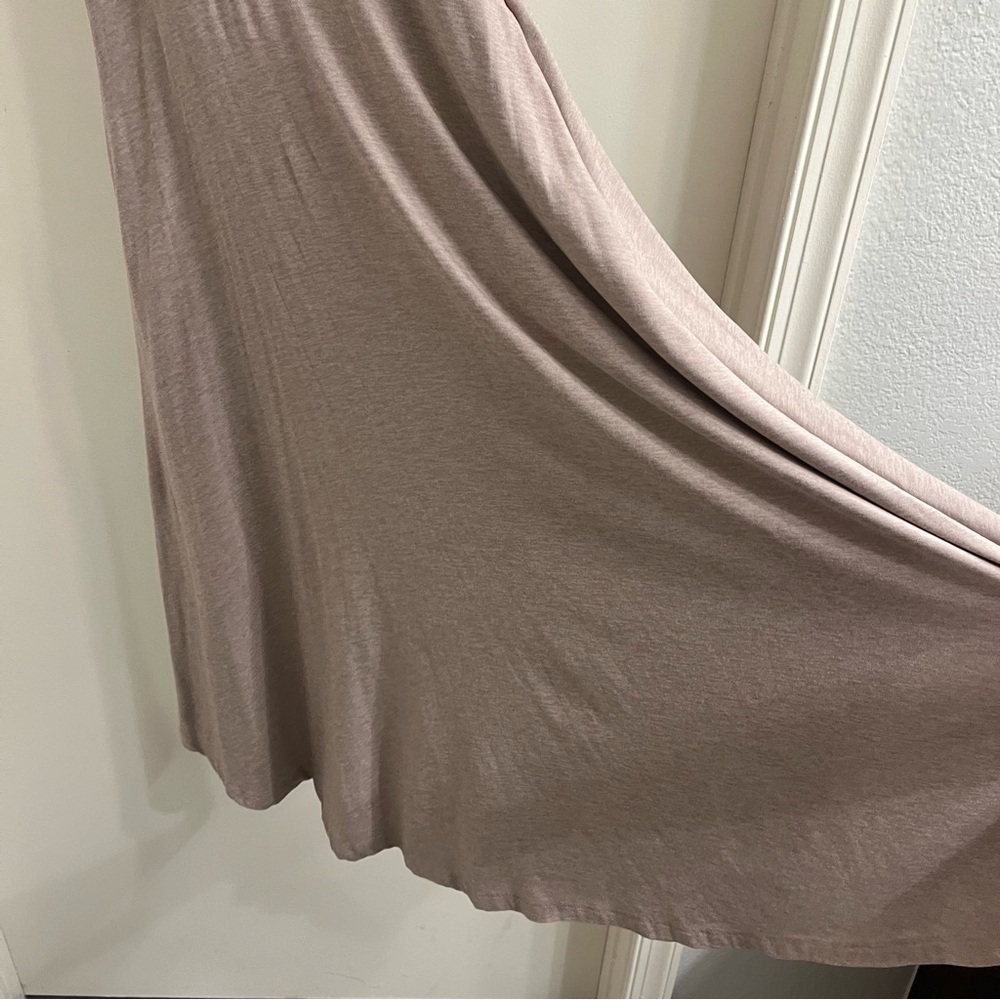 Beyond Yoga Light Pink Midi Dress - Picture 4 of 9